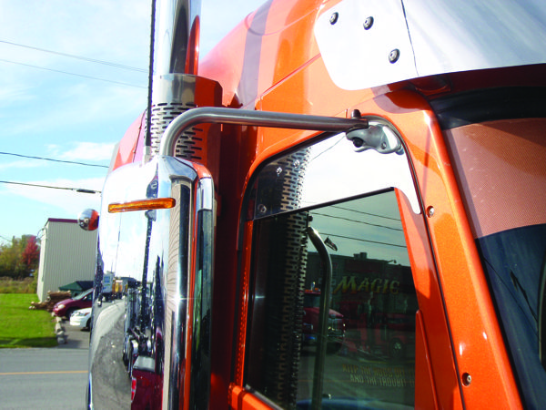 Freightliner, 5inch Flange Chop Top Window, Century, Columbia, Coronado