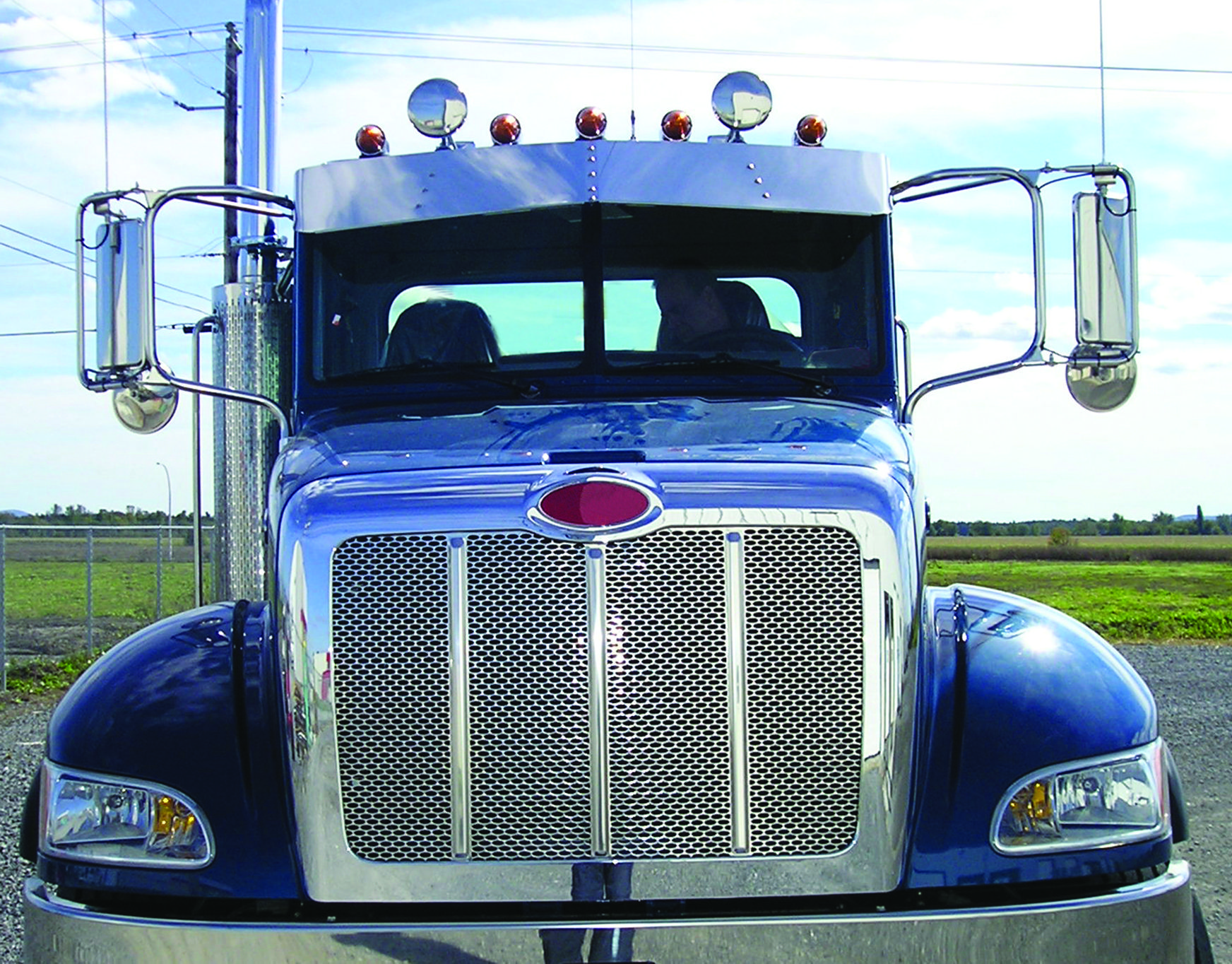 Hoodshield Bug Deflector for Peterbilt, 325, 335, 337, 348
