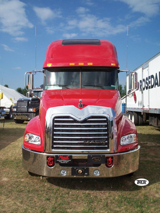 Mack, Vision & Pinnacle Bug & Side Grill Deflector