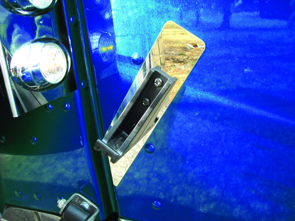 Peterbilt, 389 Hood Latch Guards