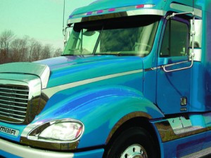 Freightliner, Columbia Hood & Cab Accent Trim