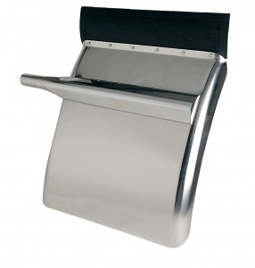 31inch Quarter Fender Post Mount Kit with Triangle Mounts, 16 Ga.