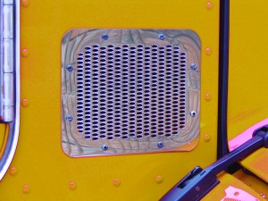 Peterbilt, 386 Fresh Air Intake Cover, Plain