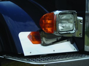 Peterbilt, 367 Fender Guard for Set Back Axle, (2007+)